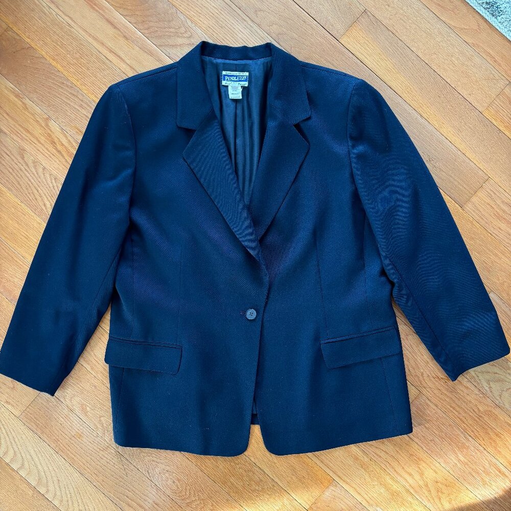 VTG Pendleton 100% Virgin Wool Blazer Womens 18W Plus Navy Blue Made In USA READ